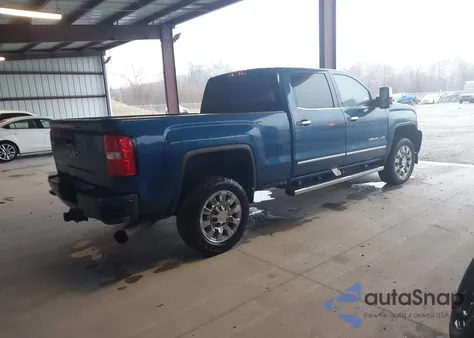 2016 GMC Sierra 2500Hd Denali z USA, uszkodzony, nr VIN 1GT12UE82GF164796